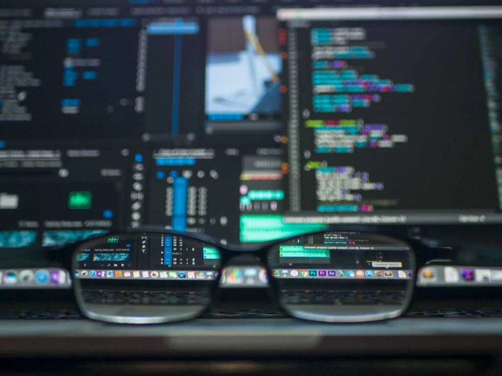 A Step-by-Step Guide on Becoming a Full-Stack Developer in 3 Months 4 Learn the Front End and Back End Frameworks Full stack web developer
